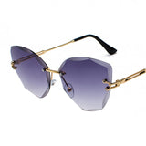 GUVIVI Cat Eye Vintage Sunglasses